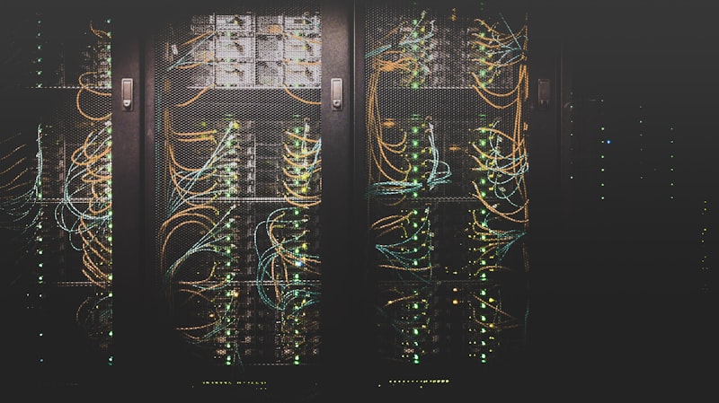 Tại Sao Doanh Nghiệp Cần VPS Riêng Thay Vì Shared Hosting?